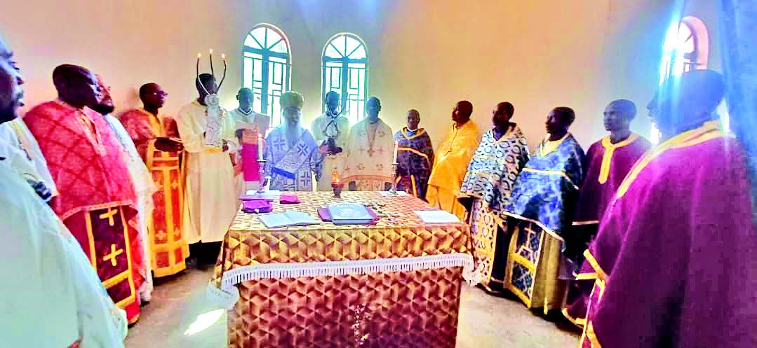 Ο π. Λάζαρος με τον μοναχό Νικόλαο Γρηγοριάτη