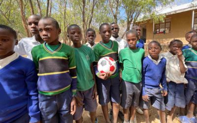 Εκπαιδευτικές υιοθεσίες για τα παιδιά της Τανζανίας