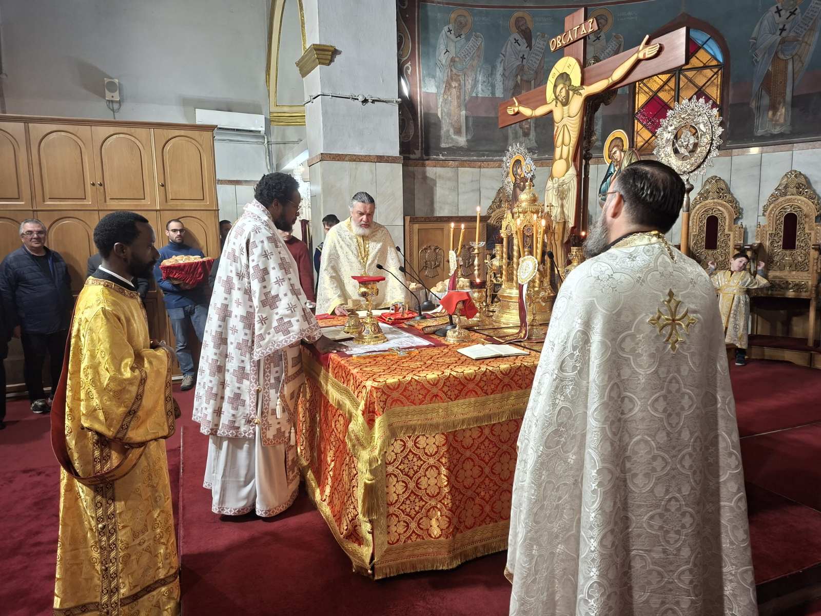 Ο π. Λάζαρος με τον μοναχό Νικόλαο Γρηγοριάτη