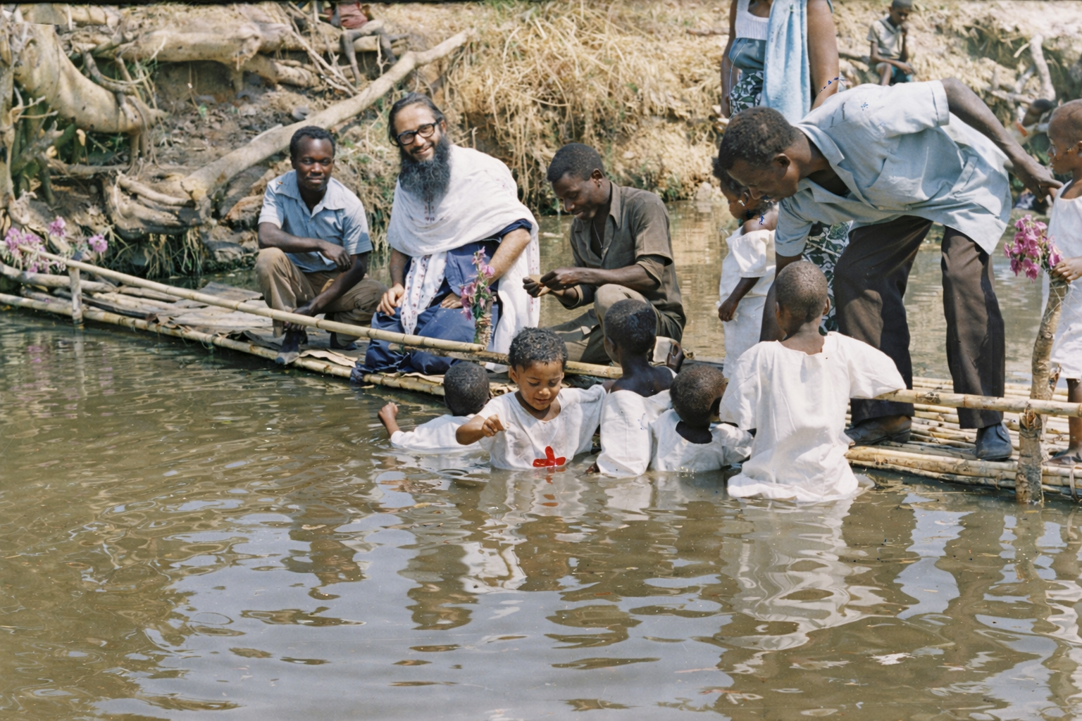 Ο π. Λάζαρος εν ώρα Θ. Λειτουργίας